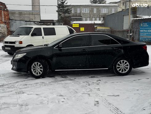 Toyota Camry 2014 черный - фото 3
