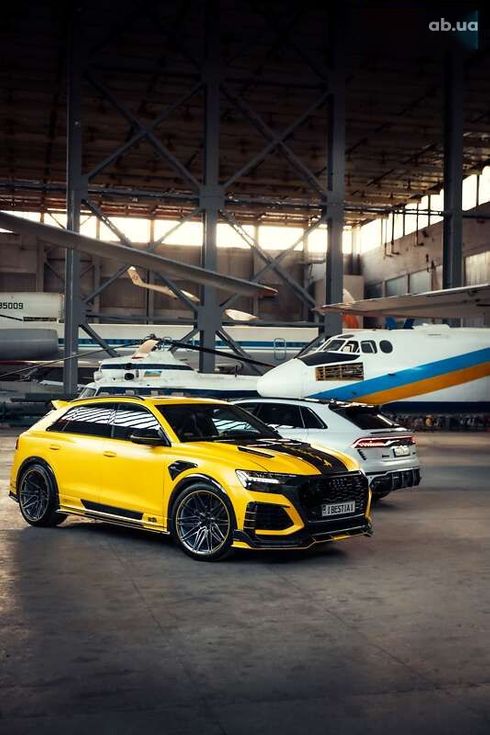 Audi RS Q8 2020 - фото 26