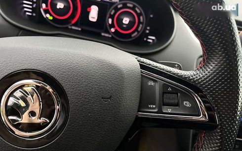 Skoda Octavia 2019 - фото 17