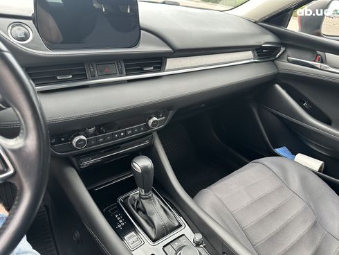 Mazda 6 2019 красный - фото 7