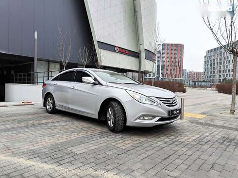 Hyundai Sonata 2012 - фото 26