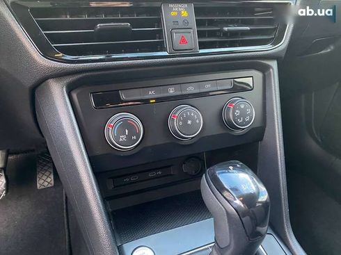 Volkswagen Taos 2022 - фото 15