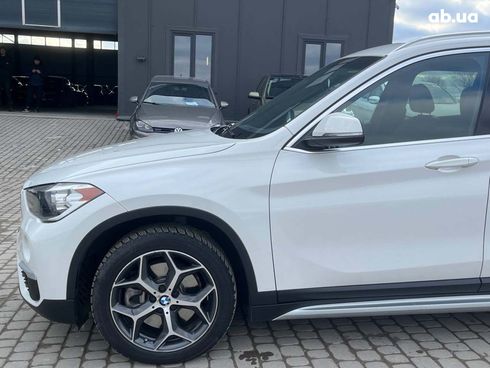 BMW X1 2018 белый - фото 8