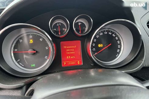 Opel Insignia 2010 - фото 11