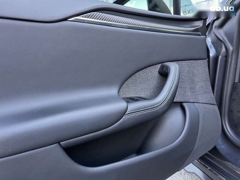 Tesla Model S 2022 - фото 23