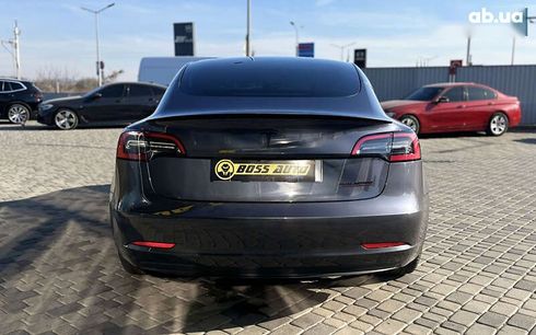 Tesla Model 3 2023 - фото 6