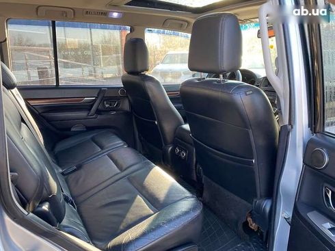Mitsubishi Pajero Wagon 2008 - фото 24
