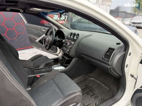 Nissan Altima 2010 - фото 23
