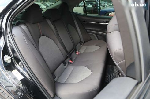 Toyota Camry 2019 - фото 11