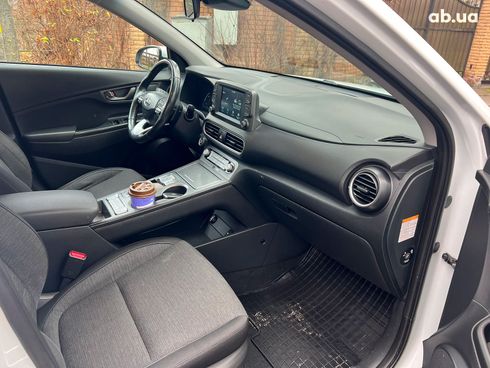 Hyundai Kona Electric 2019 белый - фото 69