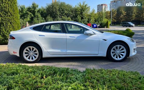 Tesla Model S 2017 - фото 8