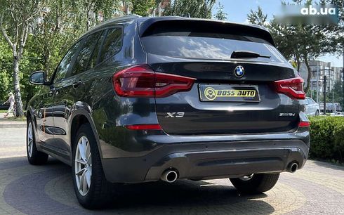 BMW X3 2018 - фото 6