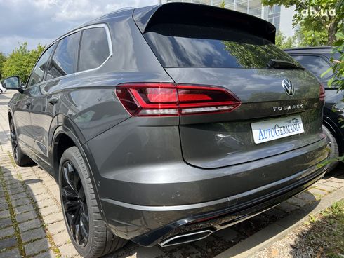 Volkswagen Touareg 2023 - фото 22