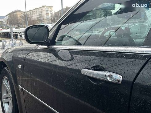 Chrysler 300C 2005 - фото 10