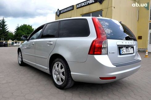 Volvo V50 2010 - фото 11