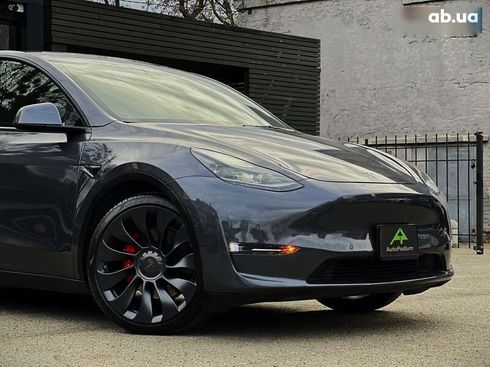 Tesla Model Y 2022 - фото 6
