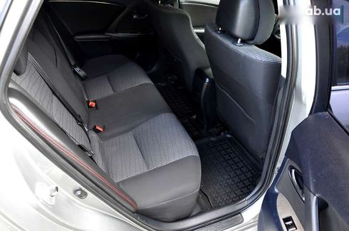 Toyota Avensis 2011 - фото 23