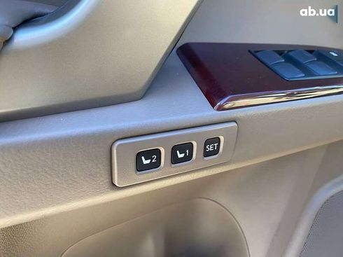 Lexus GX 2017 - фото 13