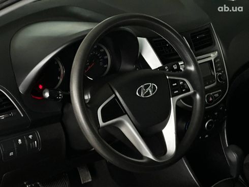 Hyundai Accent 2013 коричневый - фото 13