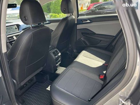 Volkswagen Taos 2023 - фото 16