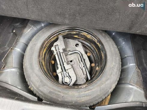 Renault Laguna 2011 - фото 27