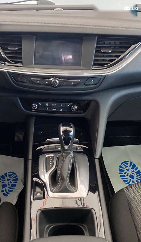 Opel Insignia 2019 - фото 23