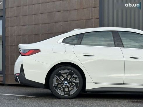 BMW i4 2022 - фото 14