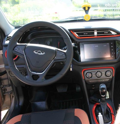 Chery Tiggo 2 2017 - фото 5