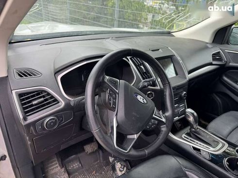 Ford Edge 2018 - фото 10
