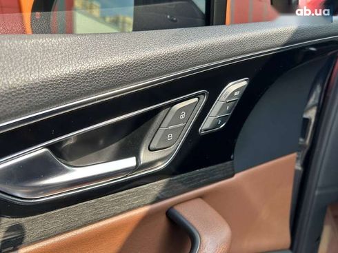 Audi Q7 2017 - фото 17