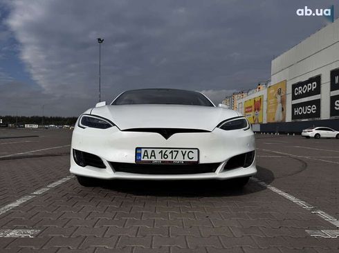 Tesla Model S 2018 - фото 4