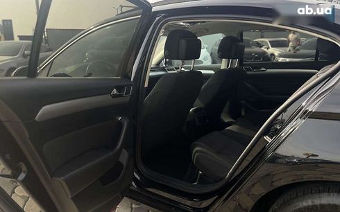 Volkswagen Passat 2015 - фото 30