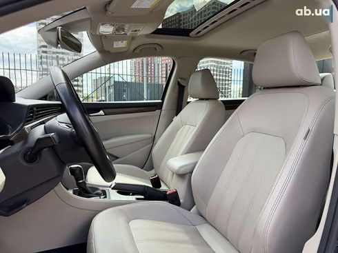 Volkswagen Passat 2019 - фото 21