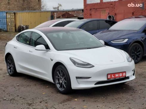 Tesla Model 3 2018 - фото 4