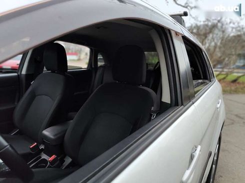 Mitsubishi Outlander 2015 - фото 4