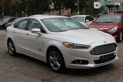 Ford Fusion 2016 - фото 8