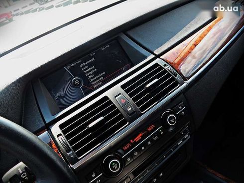 BMW X5 2011 - фото 12
