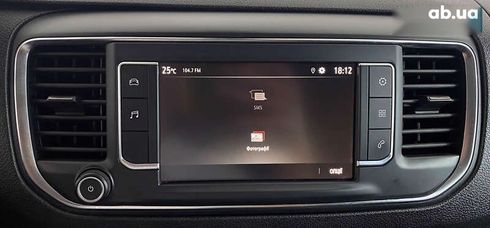 Opel Vivaro 2020 - фото 26