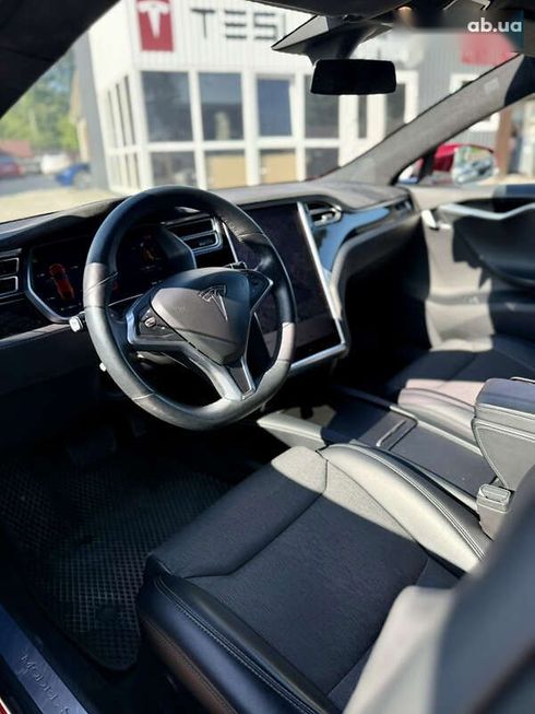 Tesla Model S 2017 - фото 20