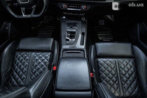 Audi SQ5 2019 - фото 18