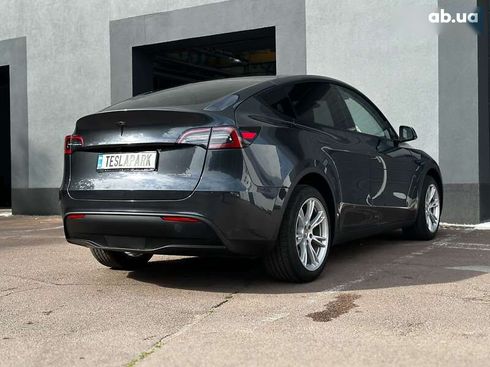 Tesla Model Y 2024 - фото 10