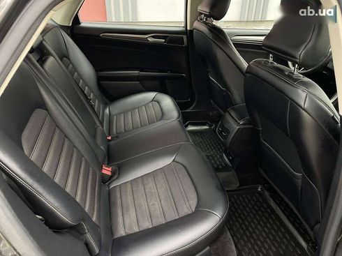 Ford Fusion 2017 - фото 21