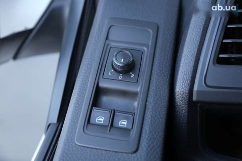 Volkswagen Transporter 2018 - фото 19
