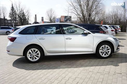 Skoda Octavia 2020 - фото 3