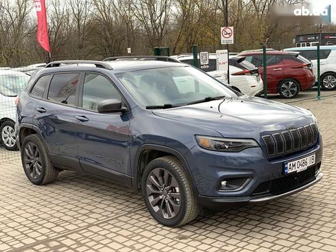 Jeep Cherokee 2021 - фото 7