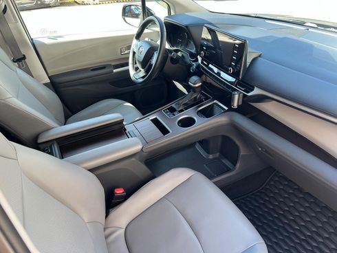 Toyota Sienna 2021 черный - фото 36
