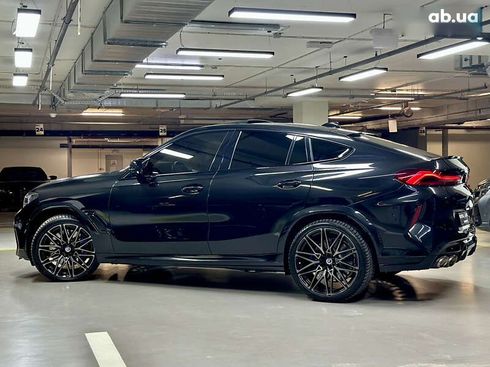 BMW X6 M 2022 - фото 26