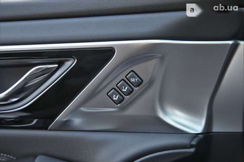 Subaru Legacy 2020 - фото 20
