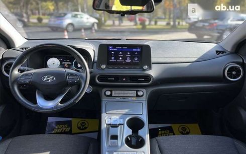 Hyundai Kona 2021 - фото 13