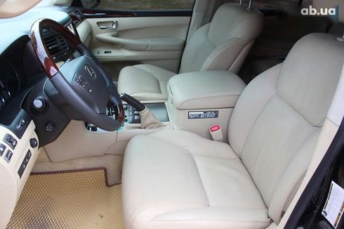 Lexus LX 2010 - фото 19